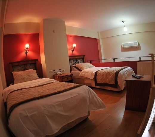 Antikhan Hotel