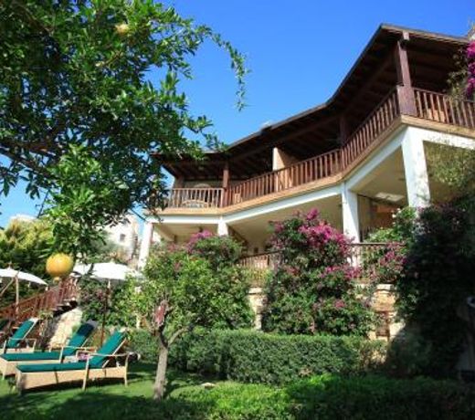 Sandima 37 Suites Hotel