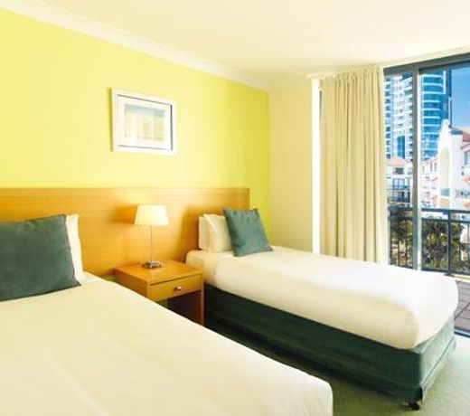 Oaks Gold Coast Calypso Plaza Suites