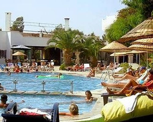 Тур в турцию на 3 дня. Flora Hotel Bodrum. Flora Hotel Bodrum семья.