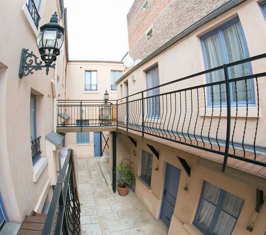 Hotel De L'Horloge