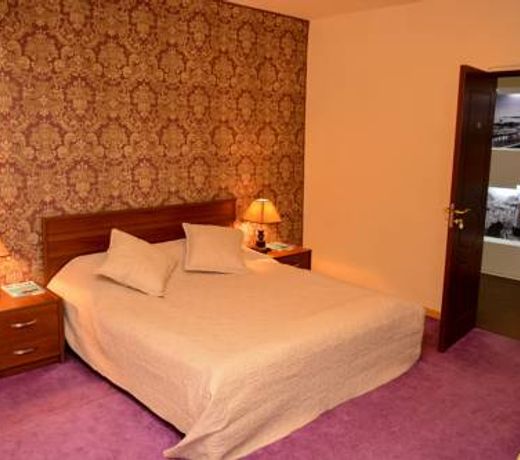 Sanahin Bridge Hotel