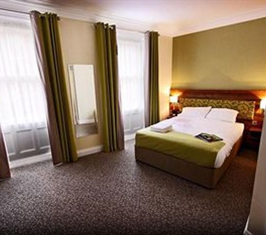 Surtees Hotel