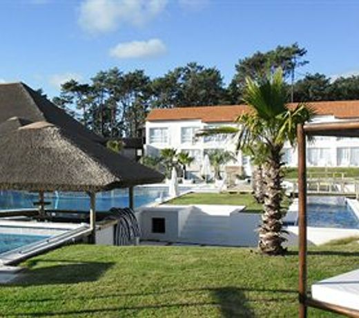 Punta del Este Arenas Hotel