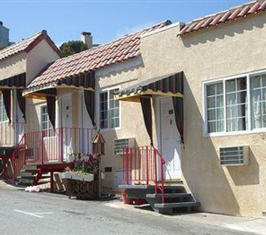 Alpine Inn & Suites