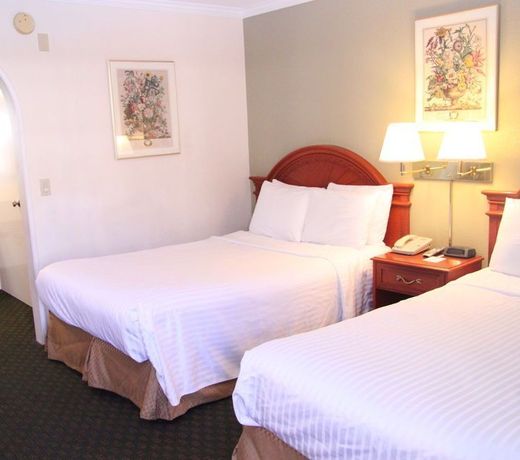 Redwood Creek Inn