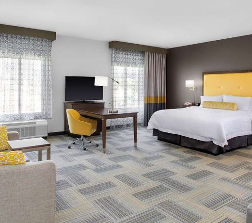 Hampton Inn & Suites Los Angeles/Hollywood, CA