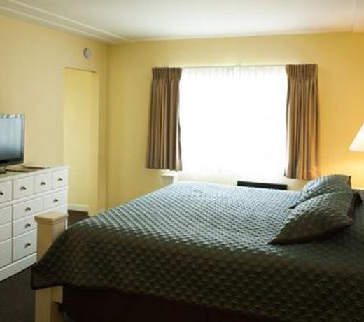 Hollywood Celebrity Hotel