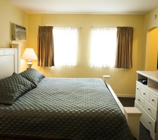 Hollywood Celebrity Hotel