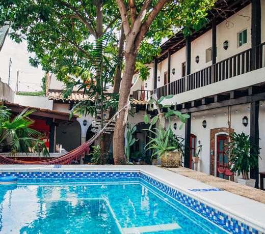 Island Life Hostel