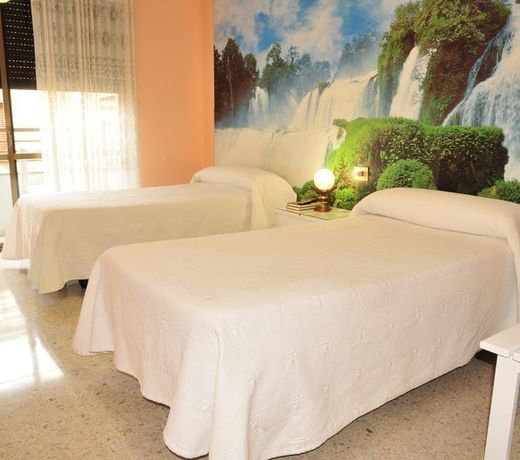 Hostal Sol