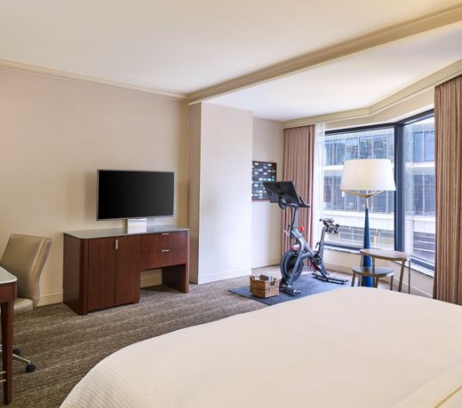 The Westin Chicago River North