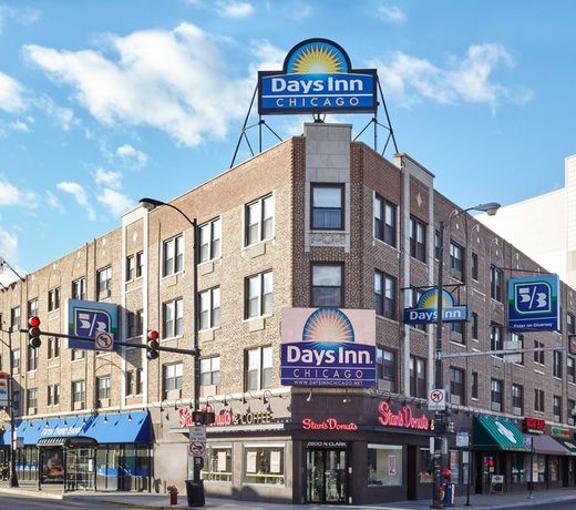 Hotel Versey Days Inn by Wyndham Chicago