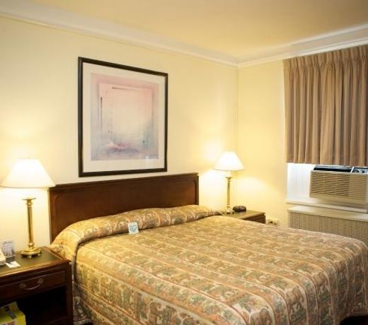 Travelodge by Wyndham Downtown Chicago