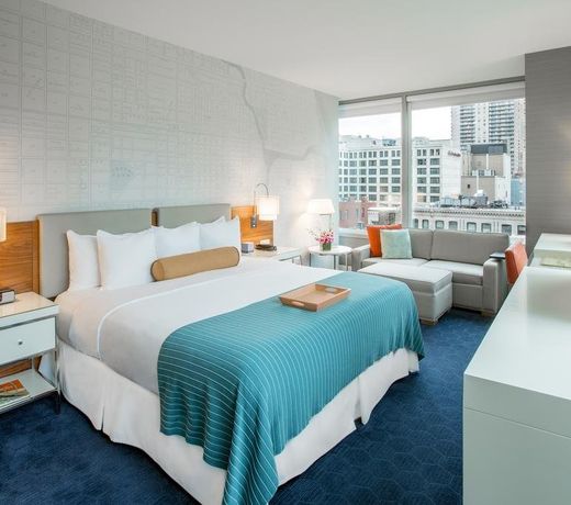Kinzie Hotel (Formerly Amalfi Hotel)