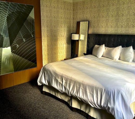 Hotel Chicago Downtown, Autograph Collection