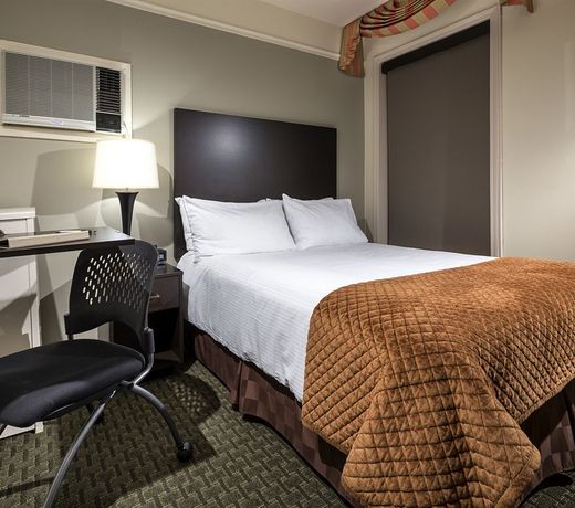 The Willows Hotel