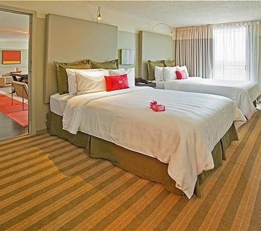 Crowne Plaza - Chicago West Loop, an IHG Hotel