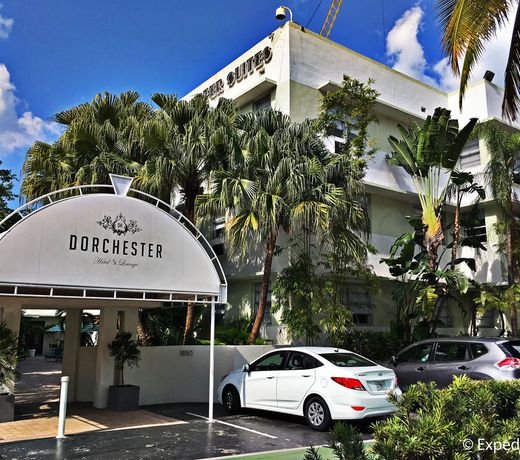 Dorchester Hotel & Suites