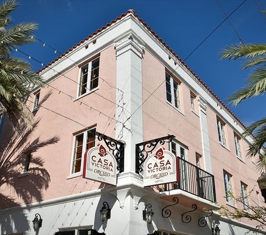 Casa Victoria Orchid