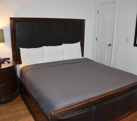 South Beach Plaza Villas