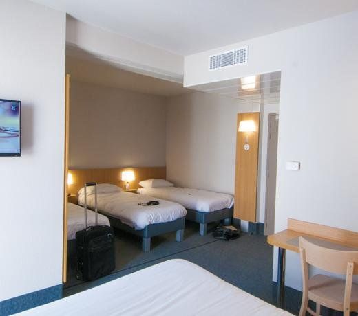 B&B HOTEL La Rochelle Beaulieu Puilboreau
