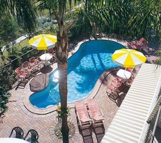 Bombora Resort - Coolangatta
