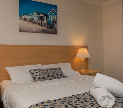 Montana Palms Resort
