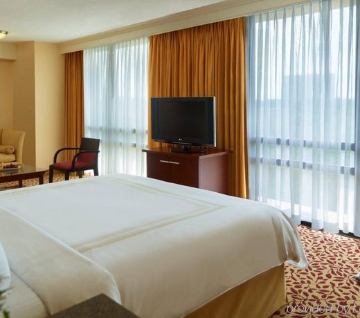 Atlanta Marriott Northeast/Emory Area