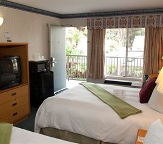 Bay Inn and Suites San Diego