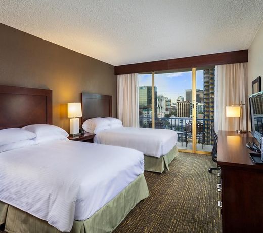 Wyndham San Diego Bayside