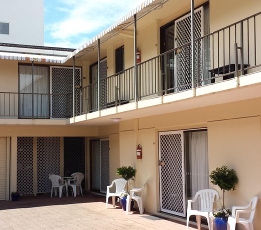 Gold Coast Airport Motel - Only 300 Meters To Airport Terminal