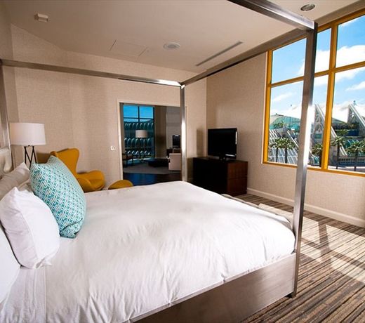 Hilton San Diego Gaslamp Quarter