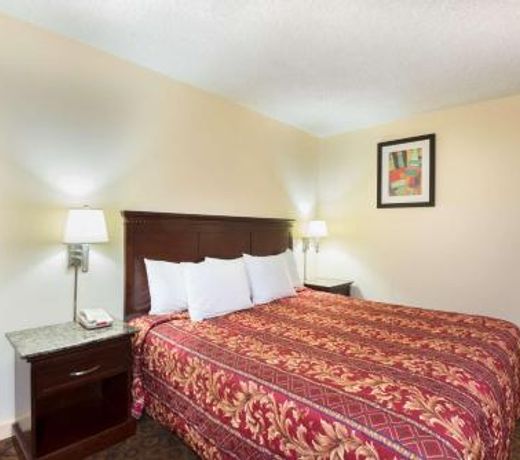 Days Inn by Wyndham Philadelphia - Roosevelt Boulevard