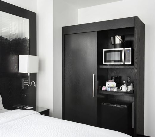 Residence Inn by Marriott Philadelphia Center City