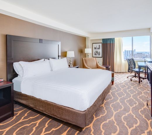 Holiday Inn Express Philadelphia-Midtown, an IHG Hotel