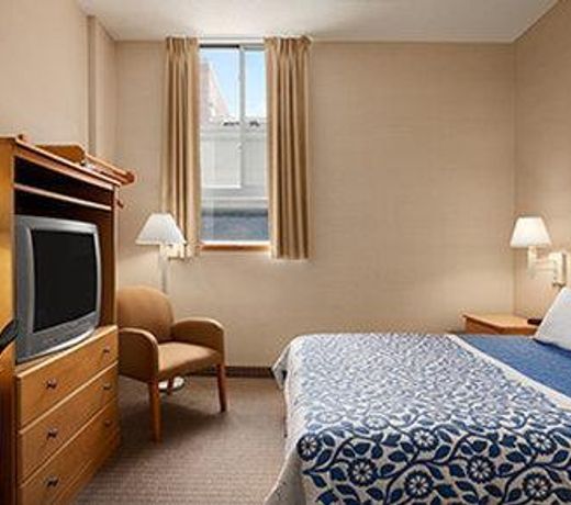 Days Inn by Wyndham Philadelphia Convention Center