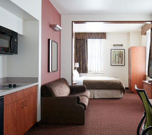 Club Quarters Hotel in Philadelphia