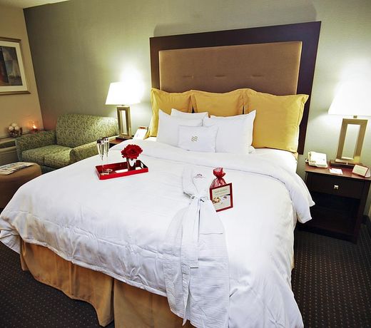 Crowne Plaza PHILADELPHIA WEST