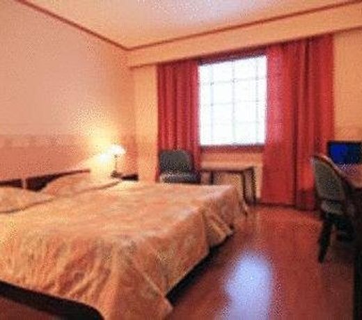 Hotel Kievari