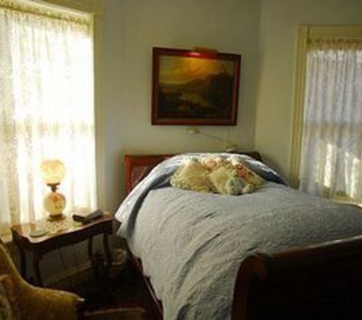 Burbridge St. B&B