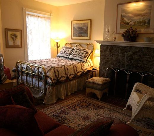 Burbridge St. B&B