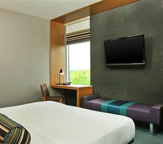 Aloft Philadelphia Airport