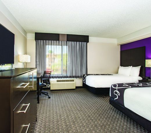La Quinta by Wyndham Las Vegas Summerlin Tech
