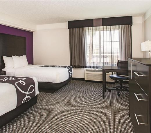 La Quinta by Wyndham Las Vegas Summerlin Tech