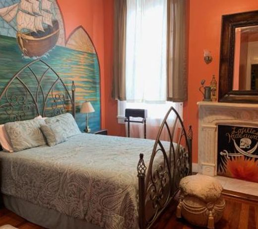 The Magnolia Mansion