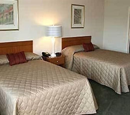 Crescent Palms Motel