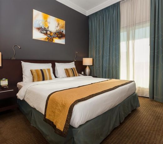 Flora Park Deluxe Hotel Apartments