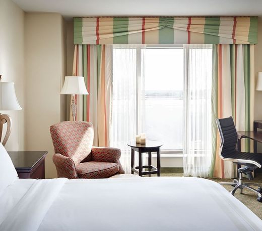 New Orleans Marriott Warehouse Arts District