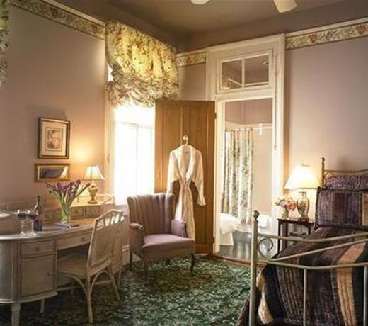 Maison Perrier Bed & Breakfast